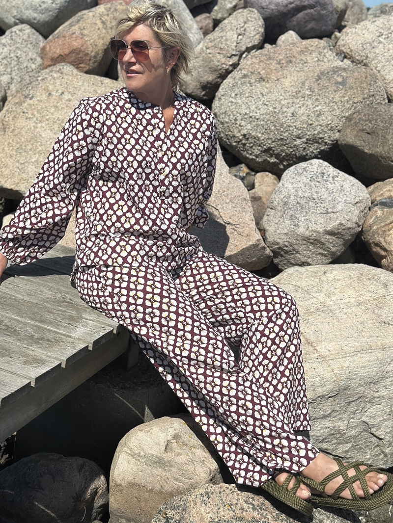 GASPAR Honolulu Flower Pant 2507916 Bukser Bordeaux 