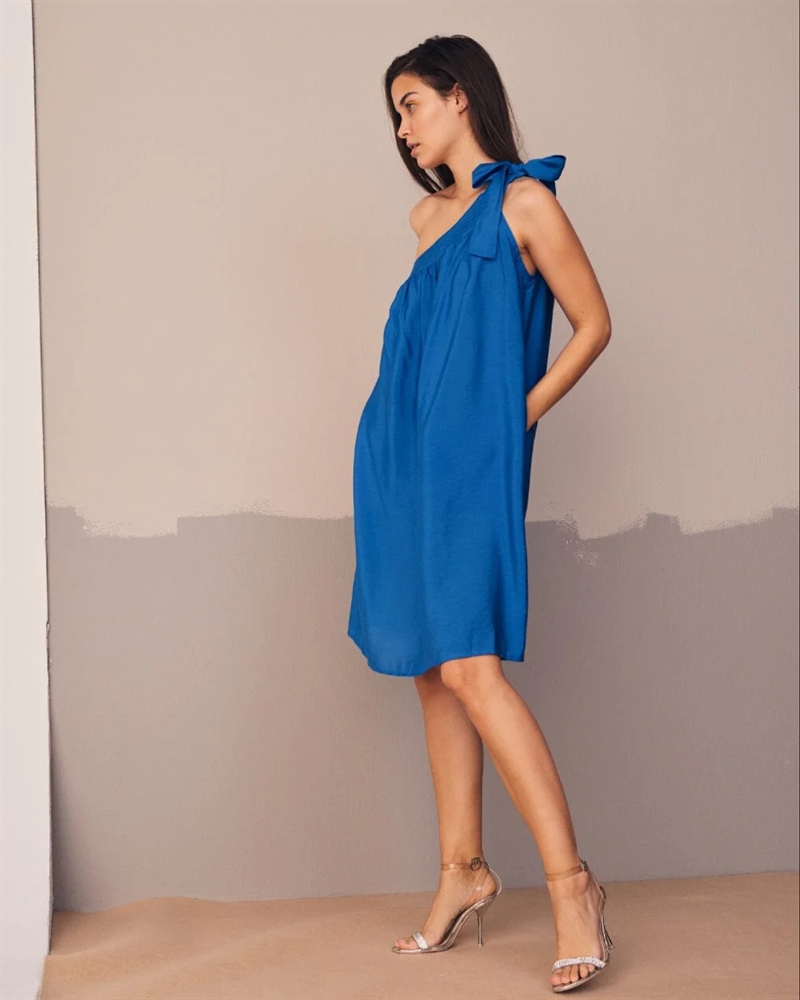 Co Couture Callum Asym Midi Dress 36085 New Blue **OBS STOR I STR **