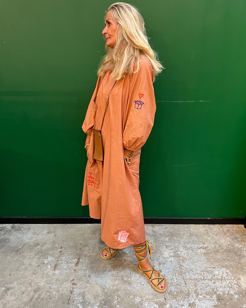 WAUW THE CHAMPAGNE LONG DRESS Amber brown 