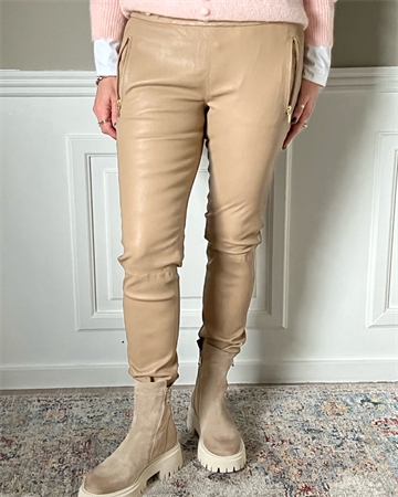 Gustav Dara stretch leather pants Camel 44031