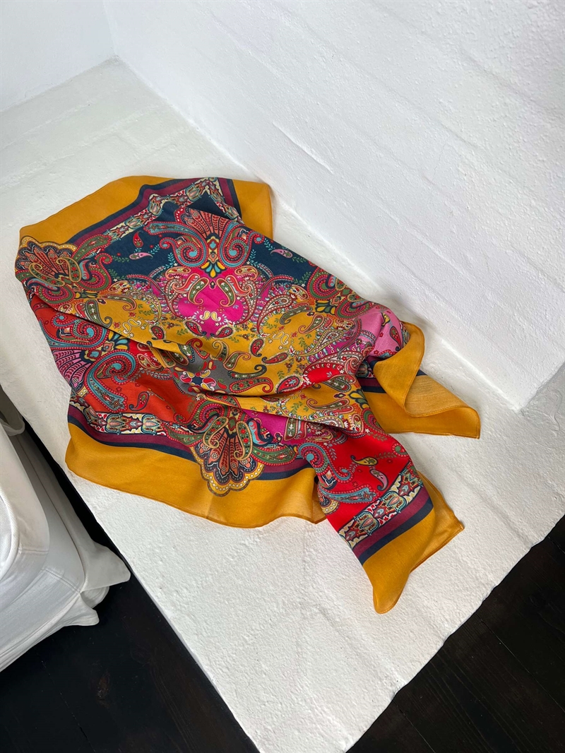 WAUW Club scarf MULTI YELLOW 