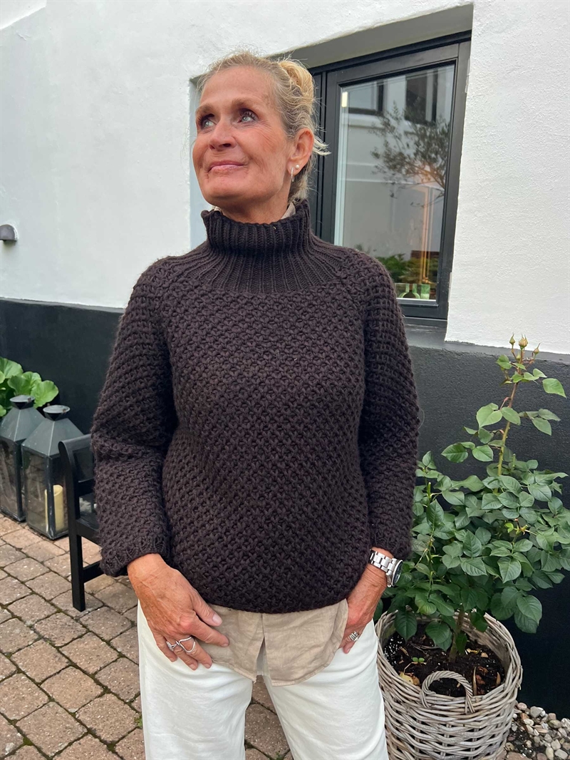 WAUW Veronica knit Chocolate brown 